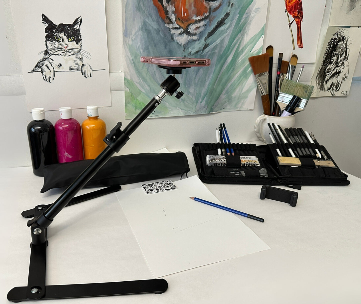 Da Vinci Eye App: Classic Mode Stand (MagSafe Compatible)